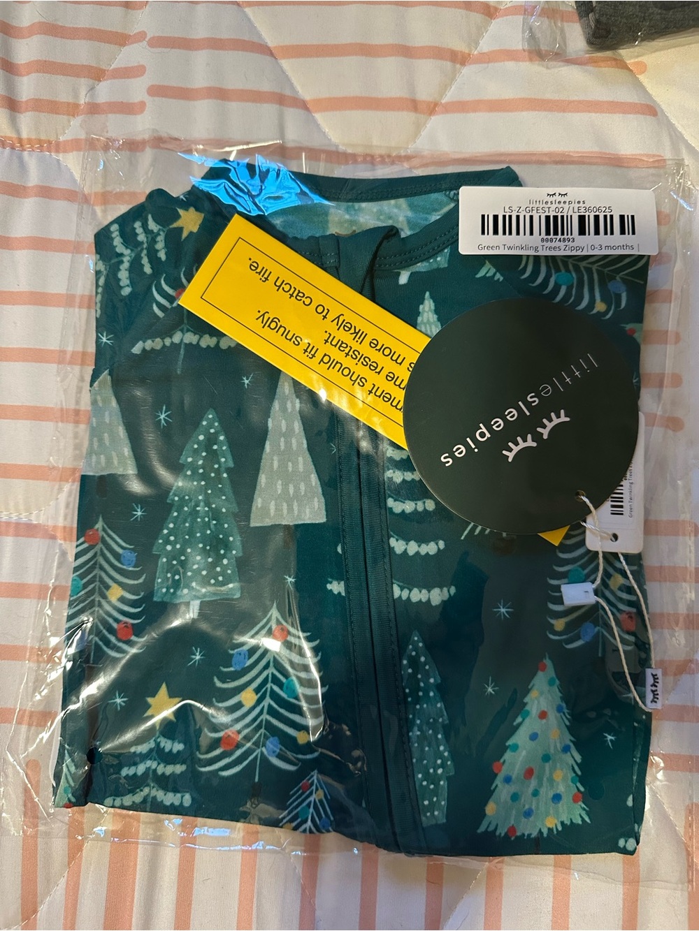 NIB Little Sleepies Green Twinkling Trees Zip One-Piece 0-3m